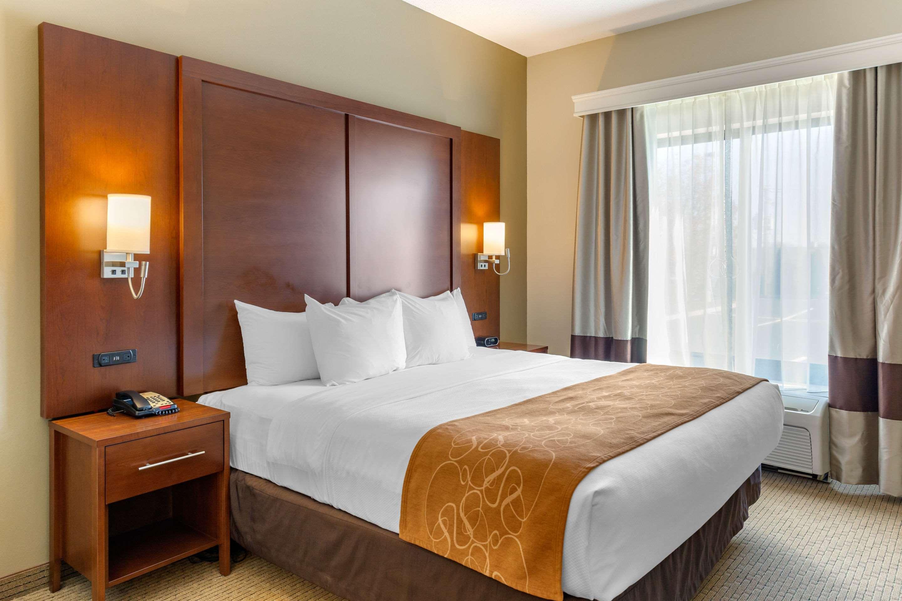 Comfort Suites Lancaster Amish Country Smoketown  Ngoại thất bức ảnh