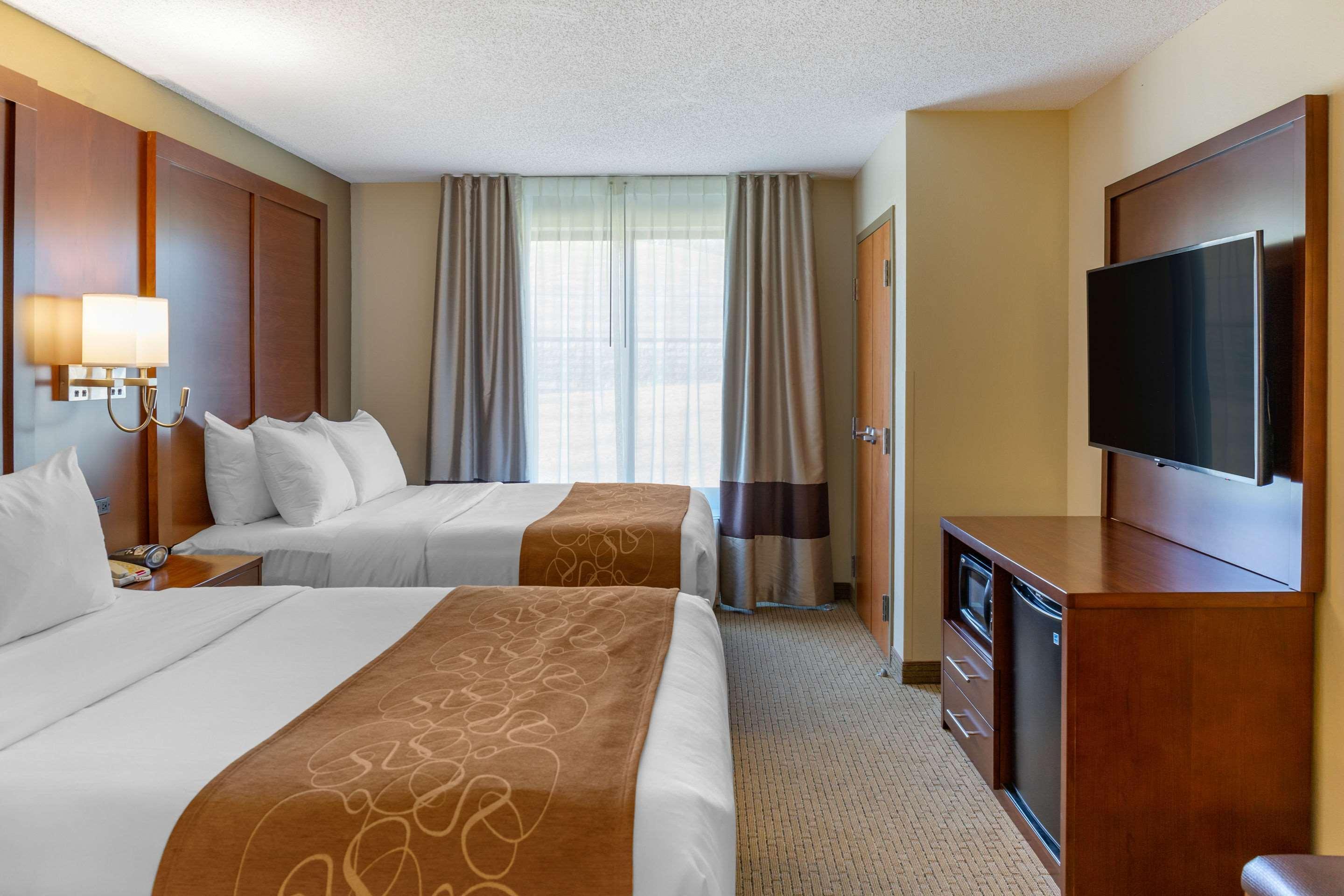 Comfort Suites Lancaster Amish Country Smoketown  Ngoại thất bức ảnh