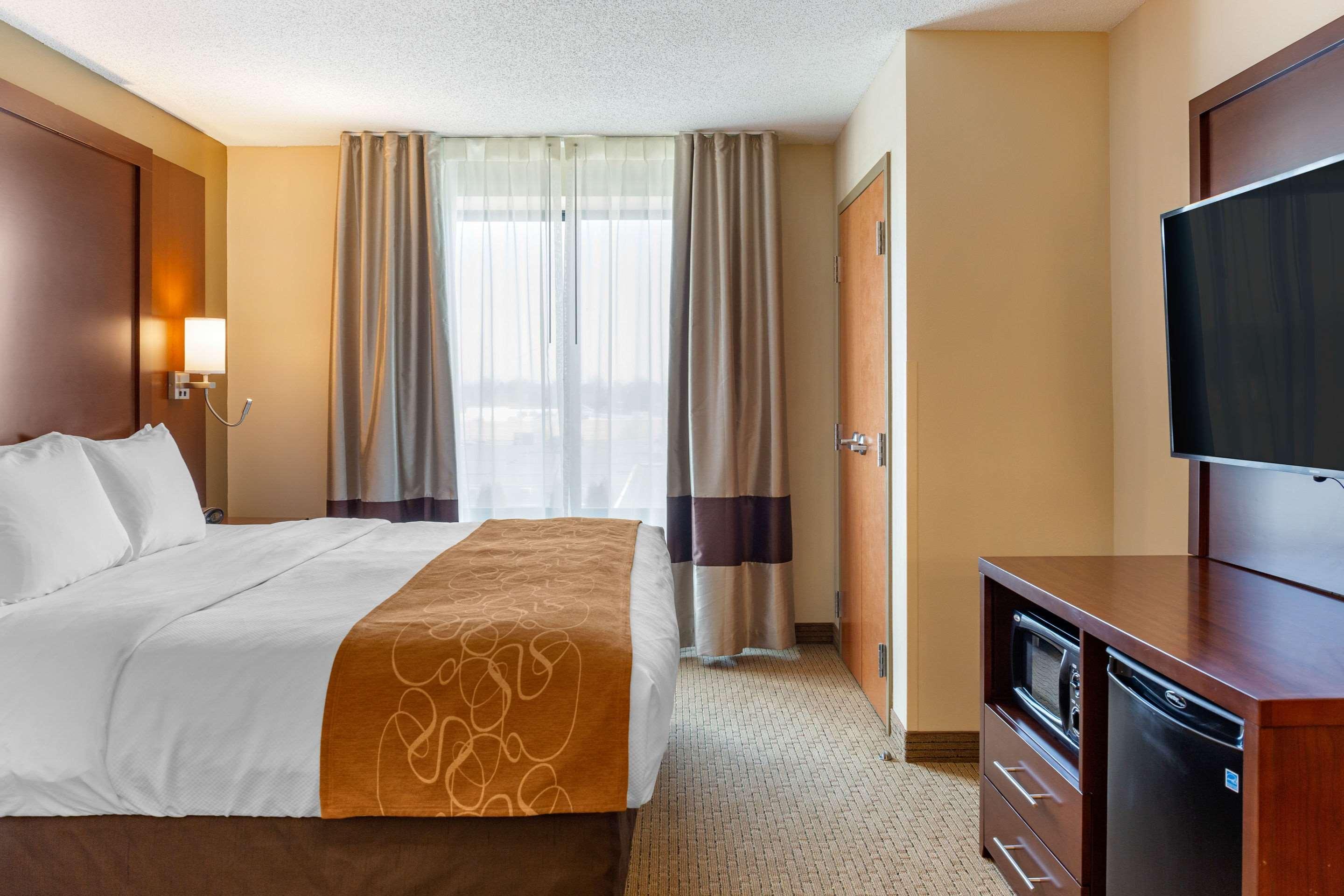 Comfort Suites Lancaster Amish Country Smoketown  Ngoại thất bức ảnh