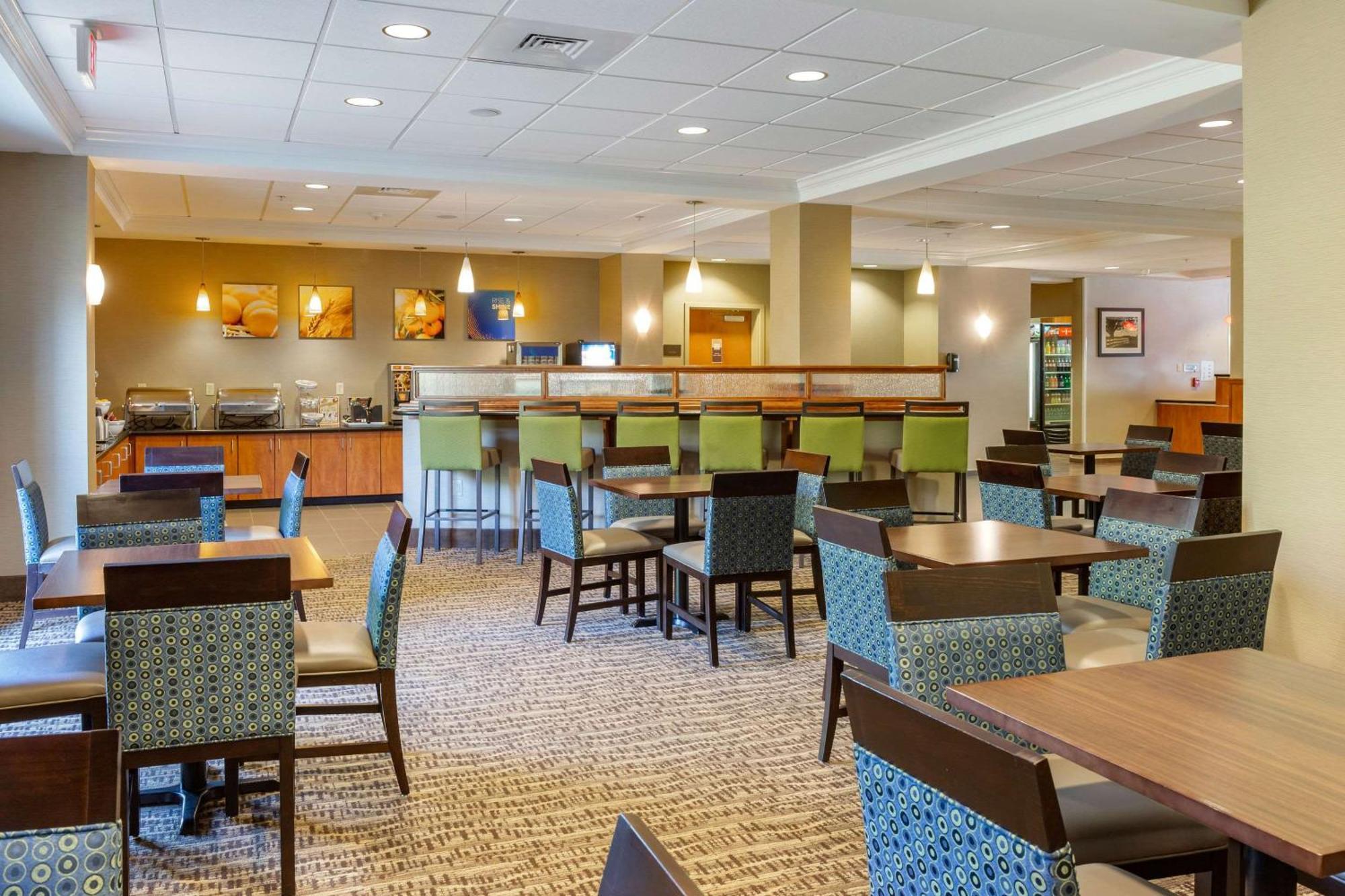 Comfort Suites Lancaster Amish Country Smoketown  Ngoại thất bức ảnh