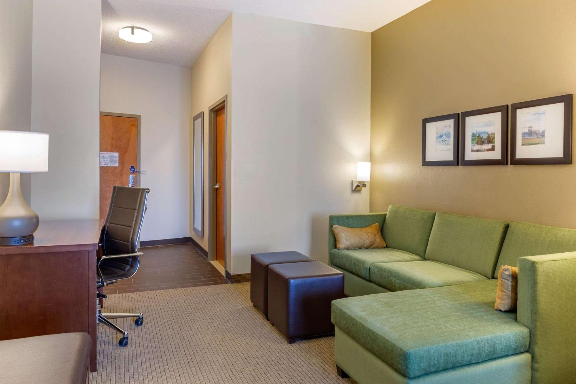 Comfort Suites Lancaster Amish Country Smoketown  Ngoại thất bức ảnh