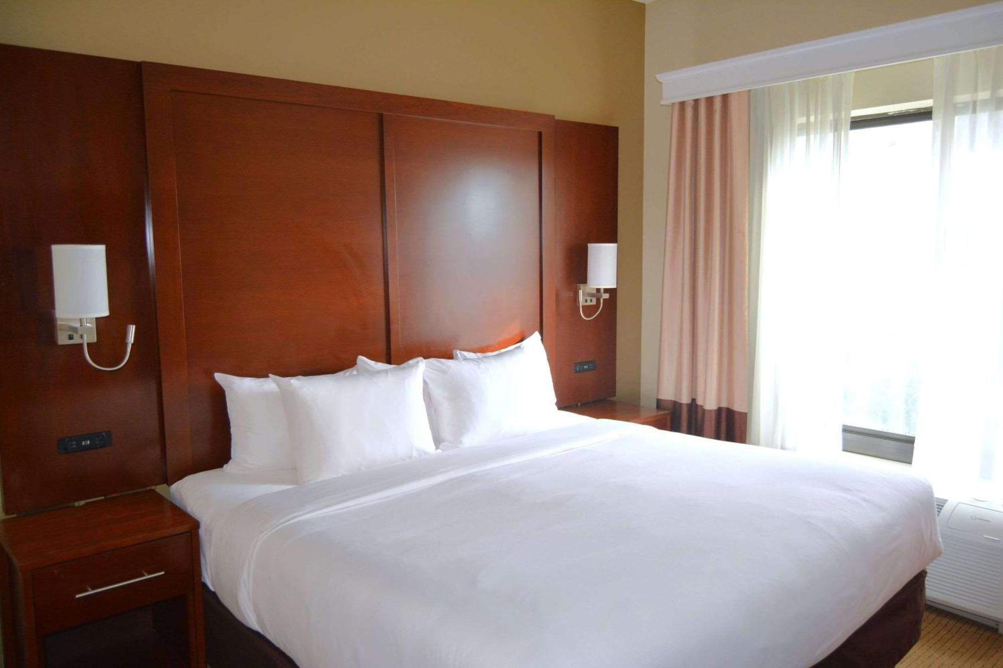 Comfort Suites Lancaster Amish Country Smoketown  Ngoại thất bức ảnh