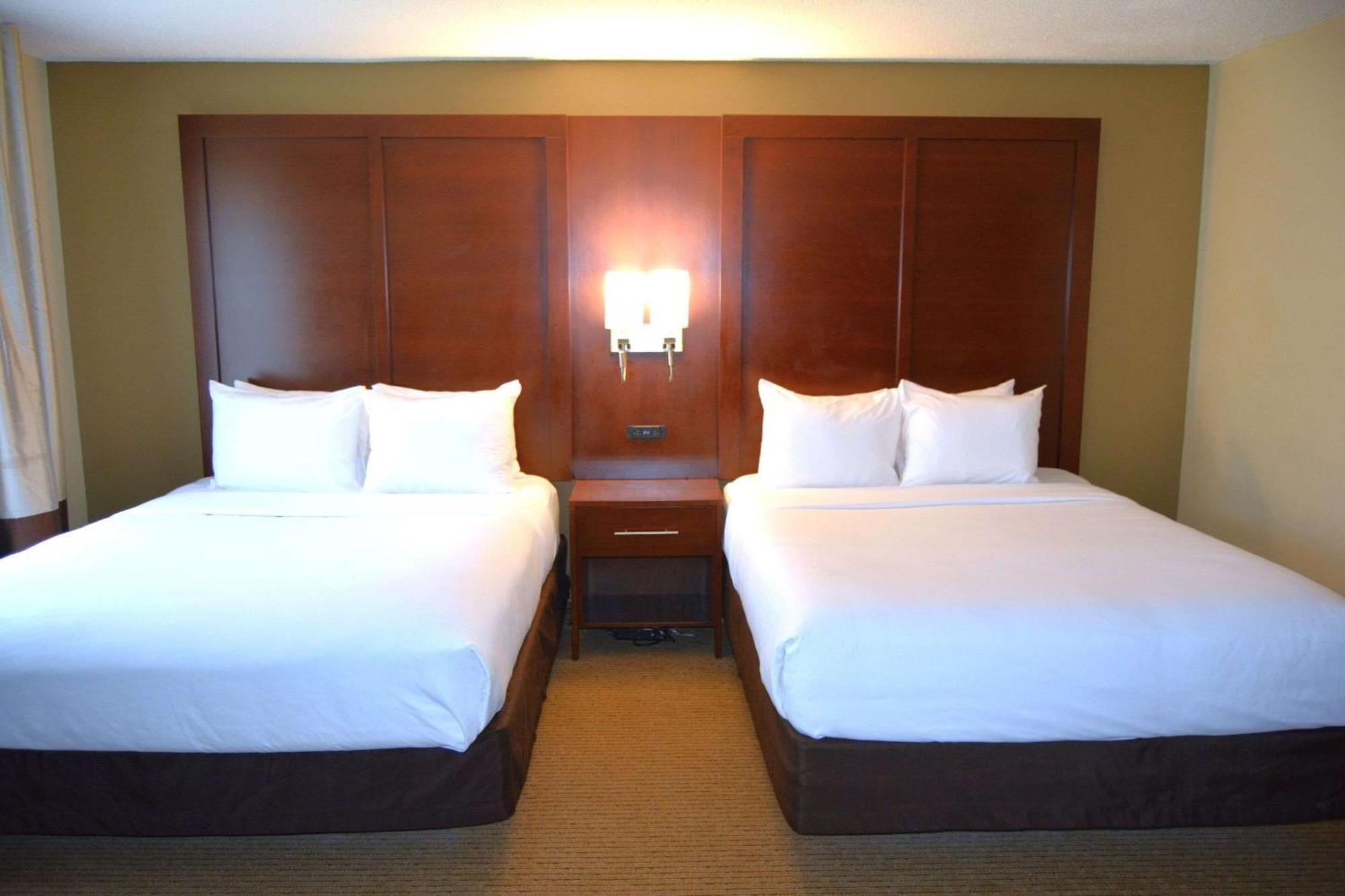 Comfort Suites Lancaster Amish Country Smoketown  Ngoại thất bức ảnh