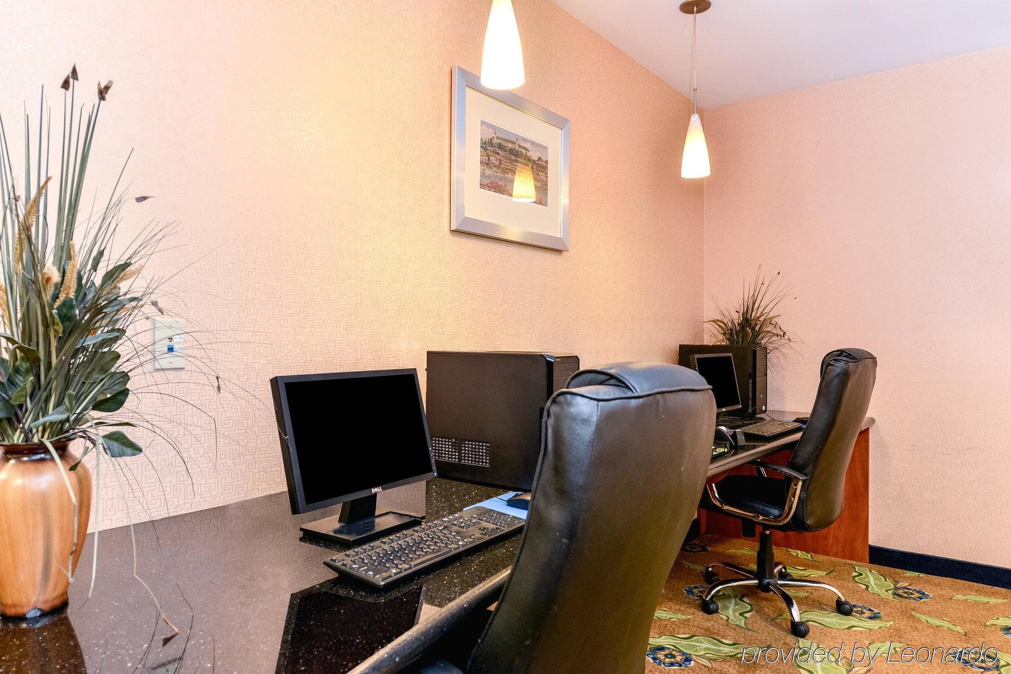 Comfort Suites Lancaster Amish Country Smoketown  Ngoại thất bức ảnh