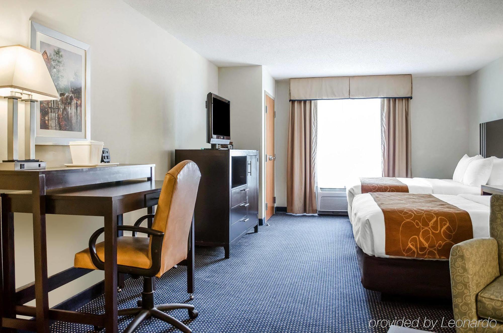 Comfort Suites Lancaster Amish Country Smoketown  Ngoại thất bức ảnh